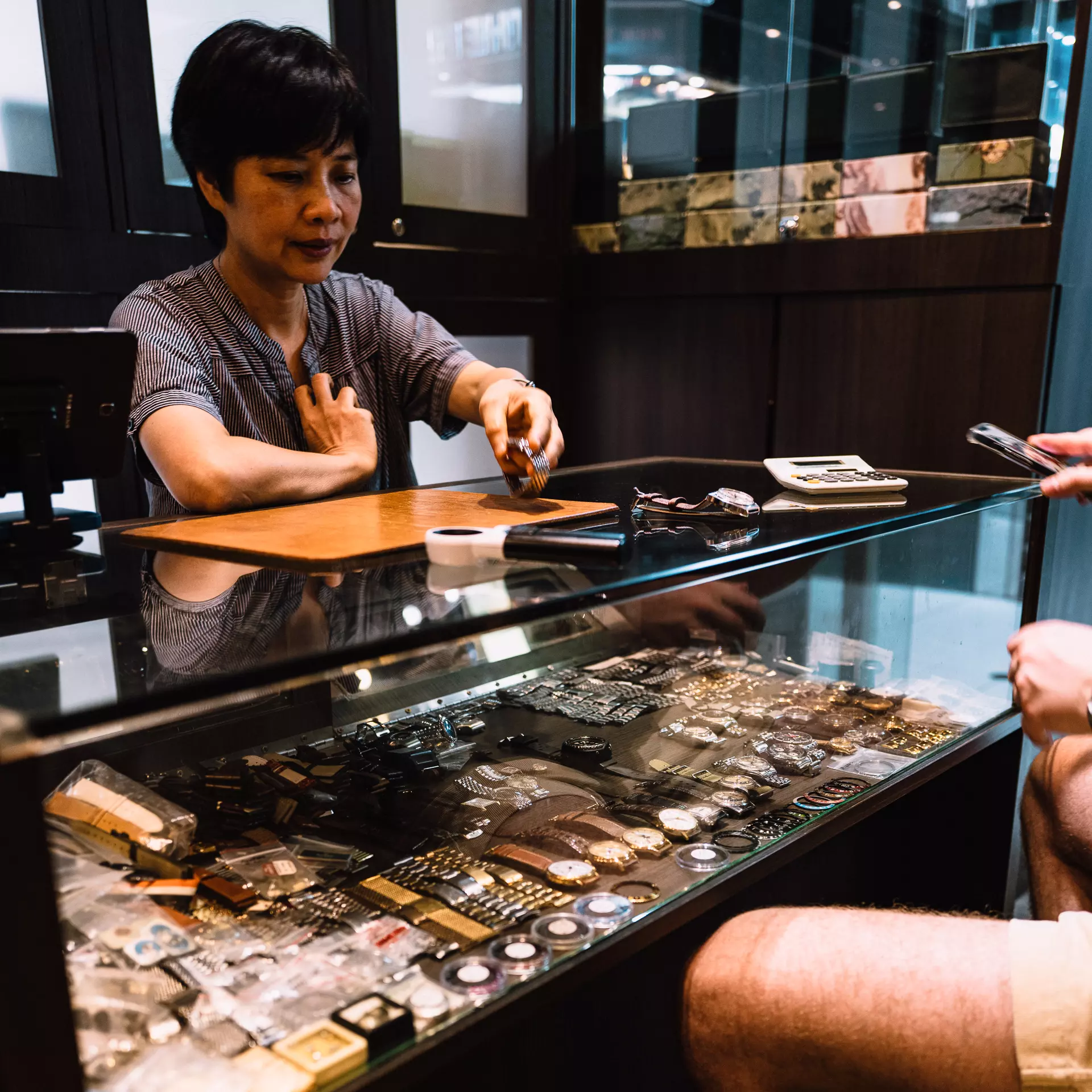 Hong Kong Watch Buyer's Guide – Craft + Tailored Hong Kong Watch Buyer's Guide – Craft + Tailored