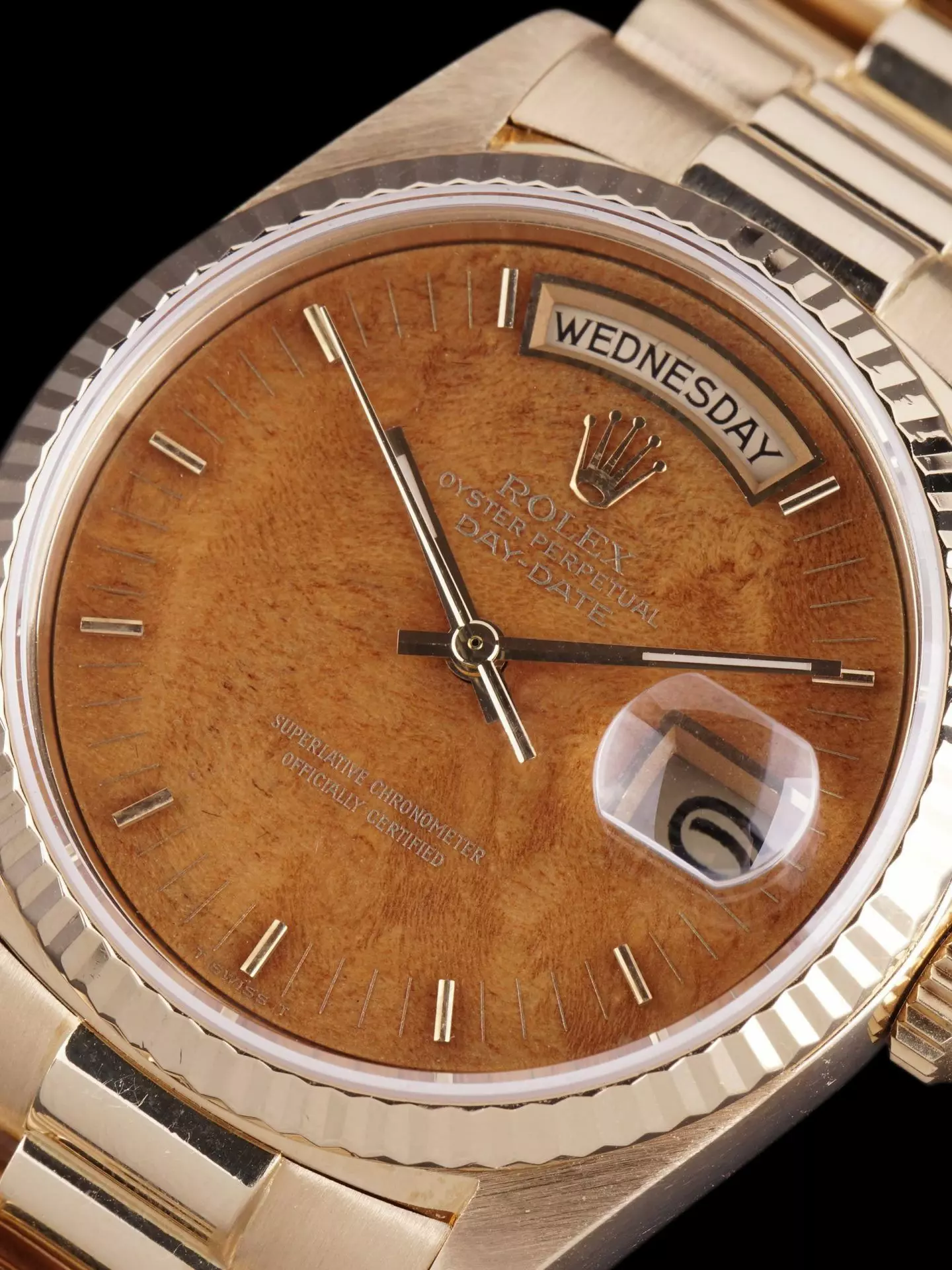 Rolex wood online dial