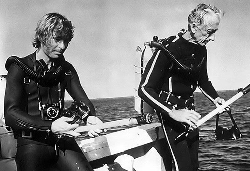 bringe handlingen opdagelse livstid The Watches of Jacques Cousteau – Craft + Tailored